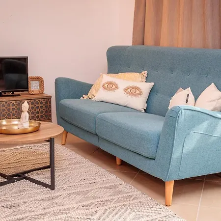 Luxurious 1Bd Apartment In Oasis Beach Club Daire